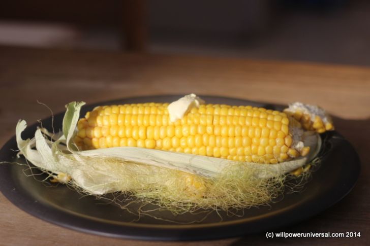 Corn on the Cob Microwave Served Image